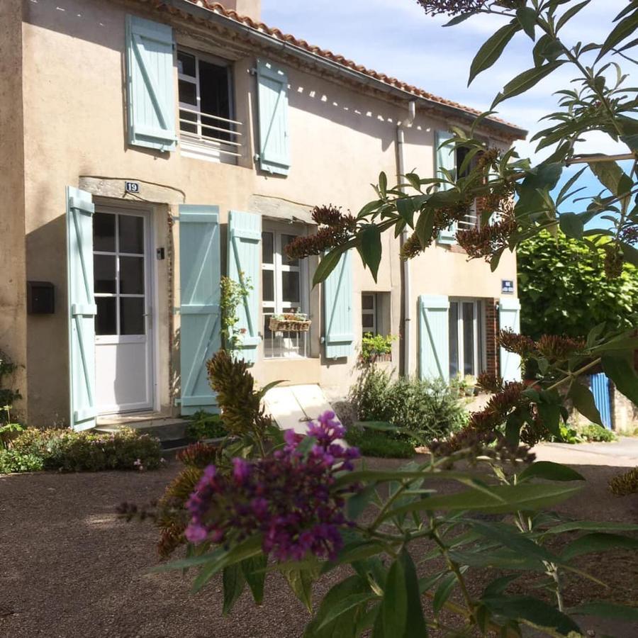 Le 19 Rue **,Maison De Charme Proche Du Puy Du Fou Mouchamps Exterior photo